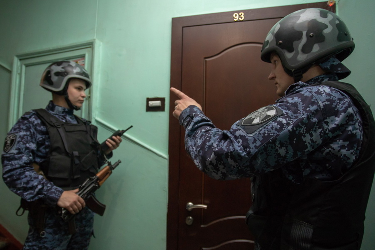   Служебно-боевые будни сотрудников вневедомственной охраны Росгвардии