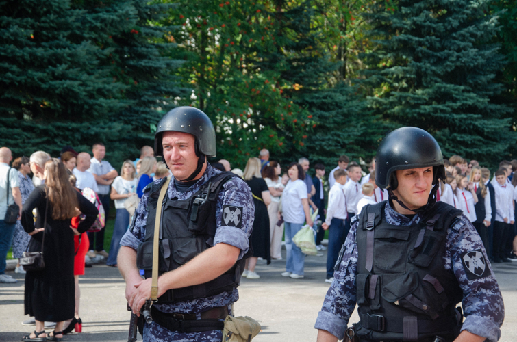В Пензе росгвардейцы усилили контроль за соблюдением правопорядка в День знаний