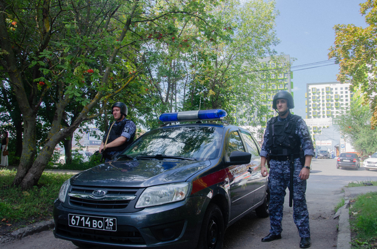 В Пензе росгвардейцы усилили контроль за соблюдением правопорядка в День знаний