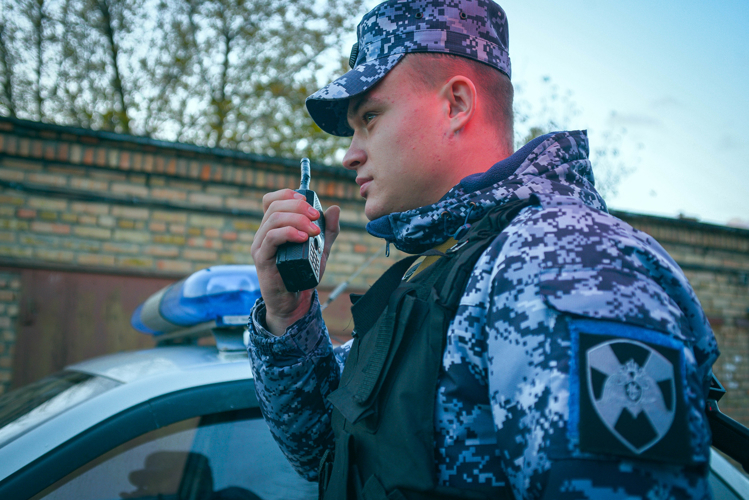 В Пензе бойцы Росгвардии задержали дебошира, устроившего конфликт в баре 
