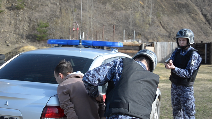 Сотрудники вневедомственной охраны задержали пензенца, подозреваемого в краже товаров из гипермаркета